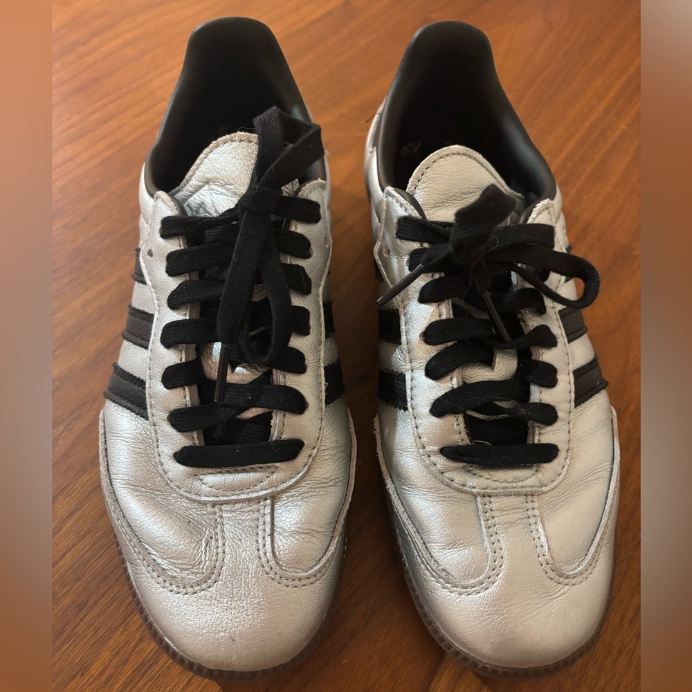 Adidas sambas